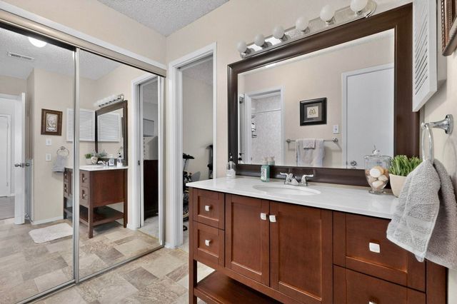 5981 Arapaho Road 1006, Dallas, TX 75248