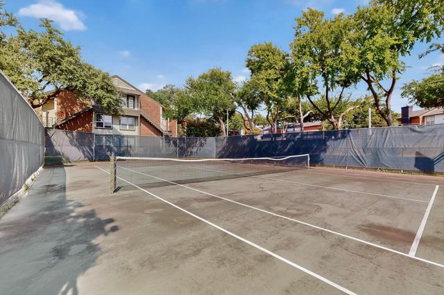 5981 Arapaho Road 1006, Dallas, TX 75248