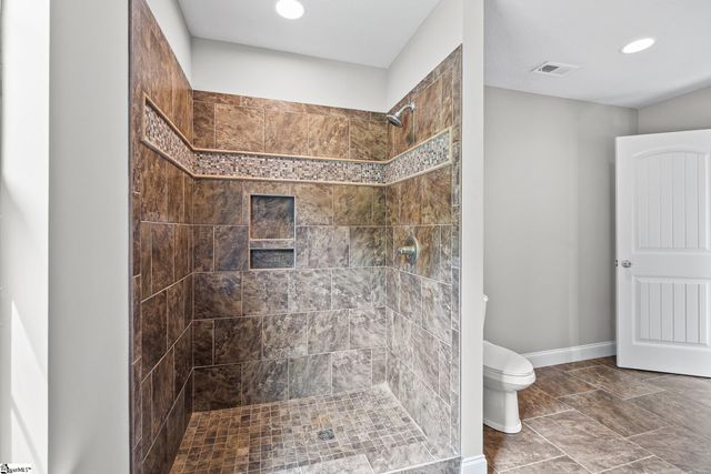 815 E Main Street, Taylors, SC 29687