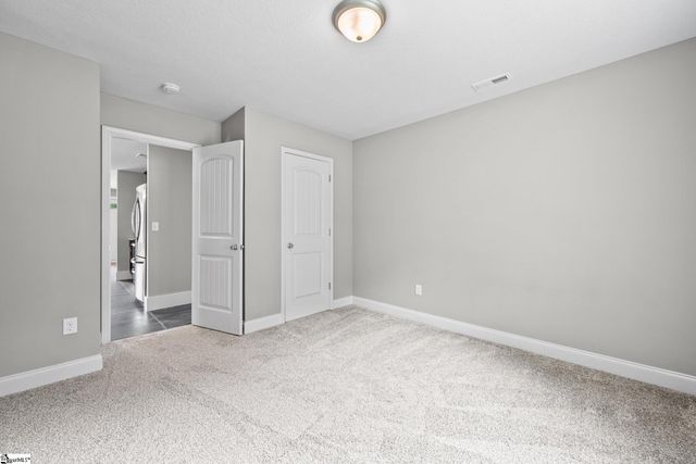 815 E Main Street, Taylors, SC 29687