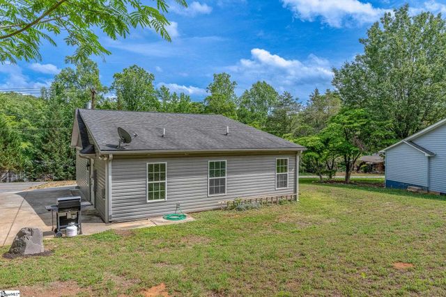 815 E Main Street, Taylors, SC 29687