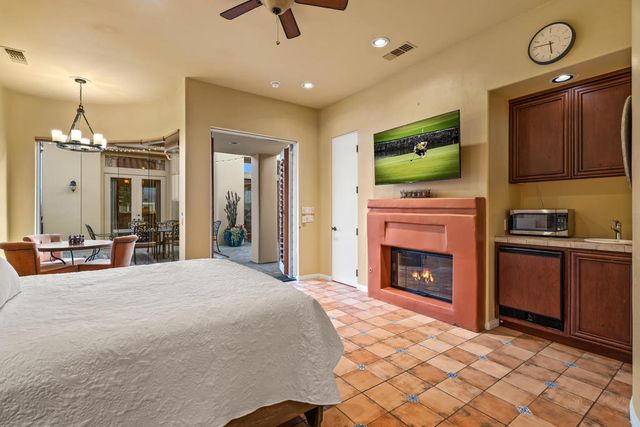 272 Loch Lomond Road, Rancho Mirage, CA 92270