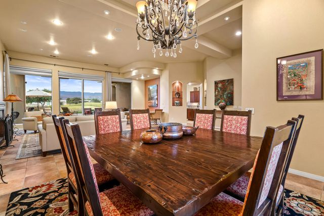 272 Loch Lomond Road, Rancho Mirage, CA 92270