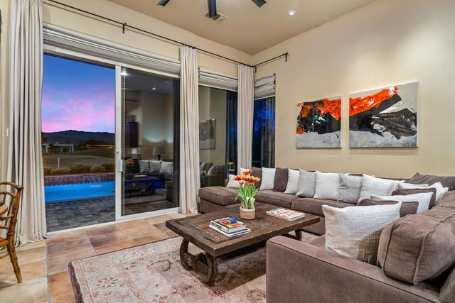 272 Loch Lomond Road, Rancho Mirage, CA 92270