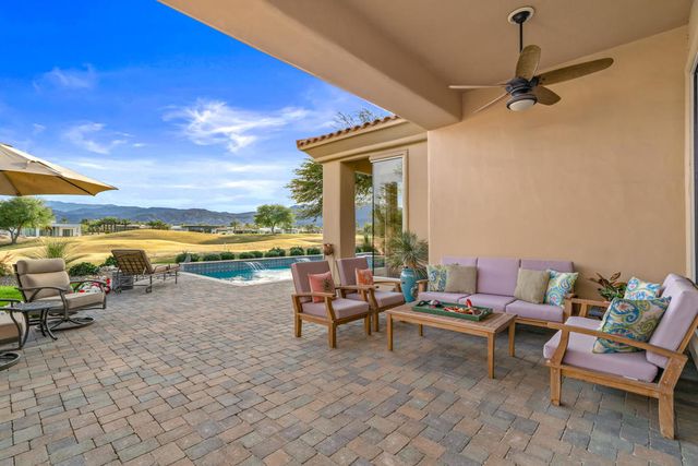 272 Loch Lomond Road, Rancho Mirage, CA 92270