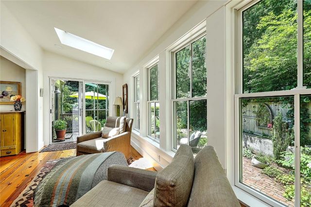 26 Bridge Street, Warren, RI 02885