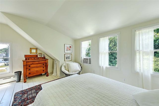 26 Bridge Street, Warren, RI 02885