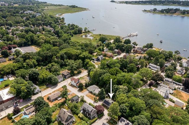 26 Bridge Street, Warren, RI 02885