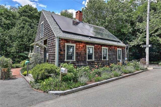 26 Bridge Street, Warren, RI 02885
