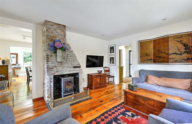 26 Bridge Street, Warren, RI 02885