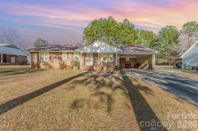 1212 Rowan Mills Road, Salisbury, NC 28147