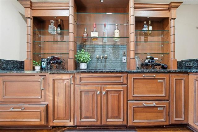 602 Woodland Drive, Mahtomedi, MN 55115