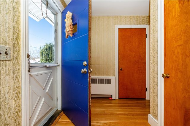 10 Hall Street, West Warwick, RI 02893