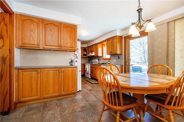 10 Hall Street, West Warwick, RI 02893