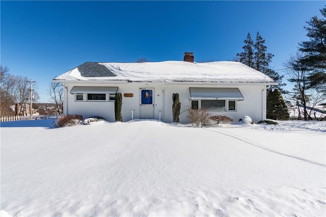 10 Hall Street, West Warwick, RI 02893