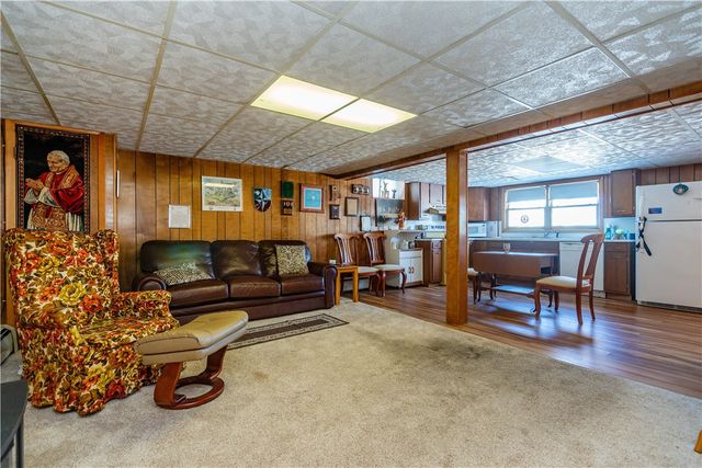 10 Hall Street, West Warwick, RI 02893