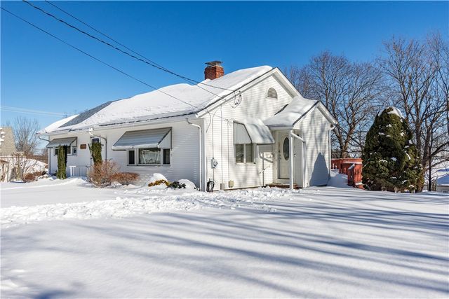 10 Hall Street, West Warwick, RI 02893