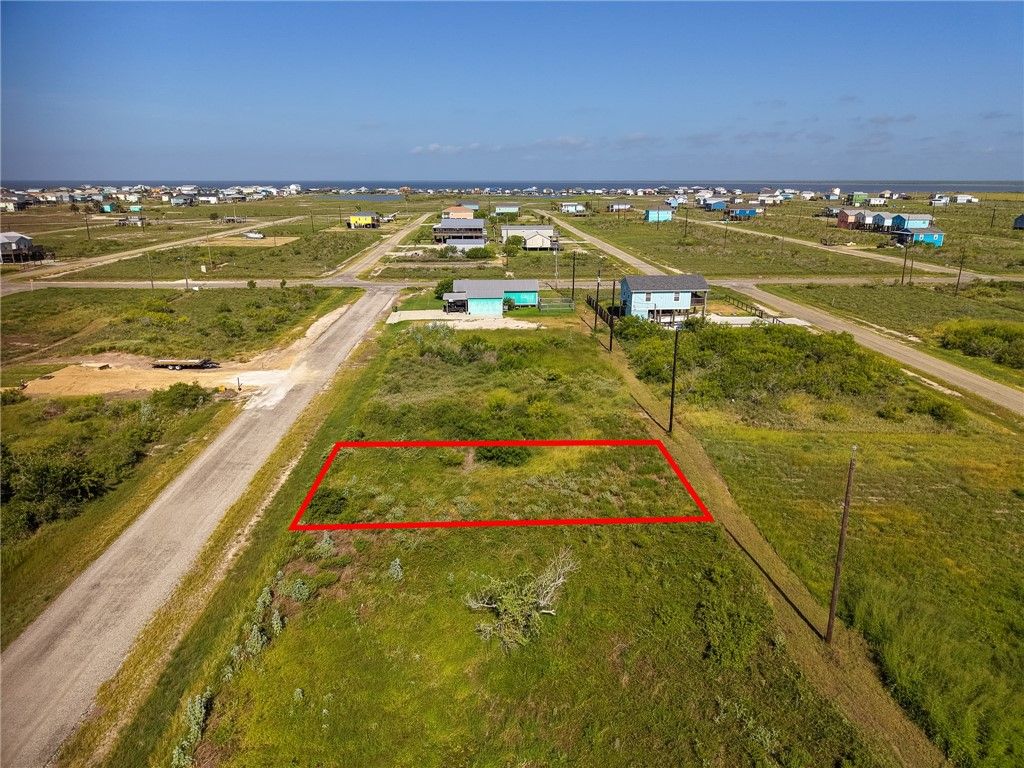 214 W Rustic Oak Lane, Rockport, TX 78382 — photo 4