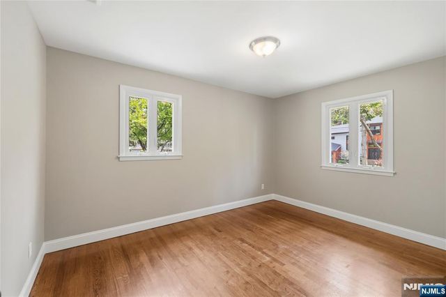 377 Chelsea Street, Paramus, NJ 07652