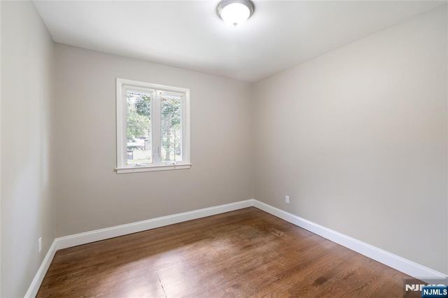 377 Chelsea Street, Paramus, NJ 07652