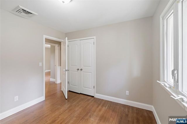 377 Chelsea Street, Paramus, NJ 07652