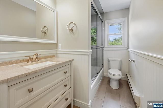 377 Chelsea Street, Paramus, NJ 07652