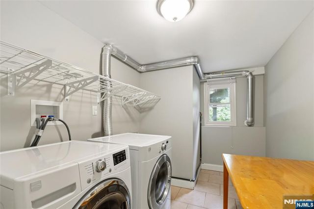 377 Chelsea Street, Paramus, NJ 07652