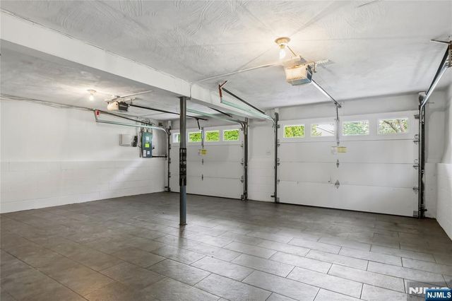 377 Chelsea Street, Paramus, NJ 07652