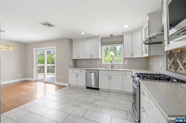 377 Chelsea Street, Paramus, NJ 07652