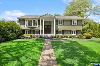 377 Chelsea Street, Paramus, NJ 07652