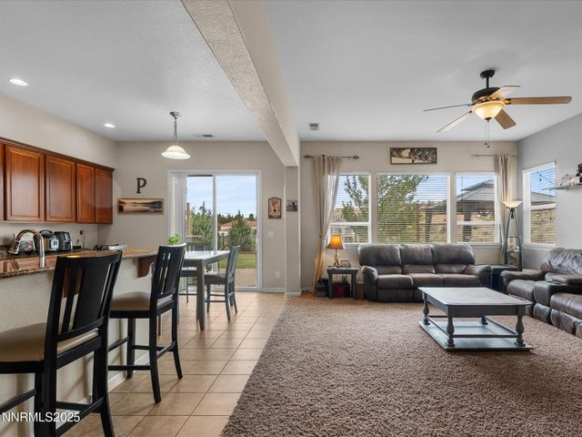 8720 Spearhead Way, Reno, NV 89506