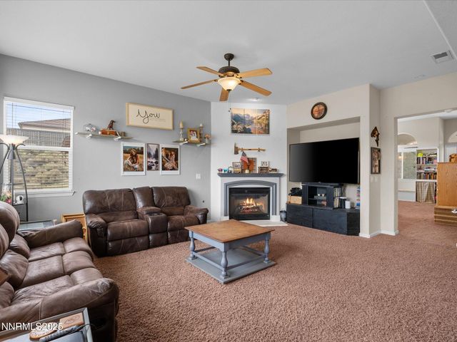 8720 Spearhead Way, Reno, NV 89506