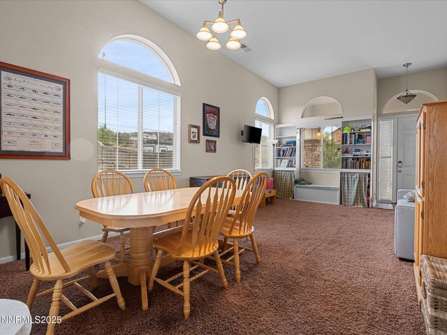 8720 Spearhead Way, Reno, NV 89506