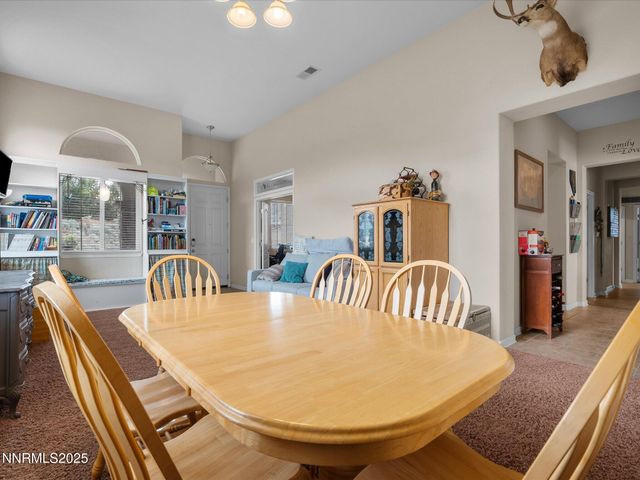 8720 Spearhead Way, Reno, NV 89506