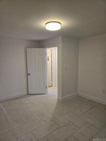 808 W 27th, Pine Bluff, AR 71601
