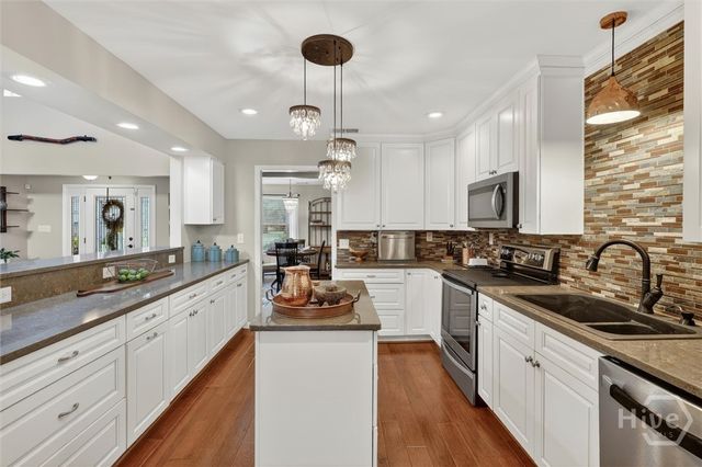 129 Marsh Drive, Midway, GA 31320