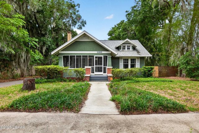 1160 W Rich Avenue, Deland, FL 32720