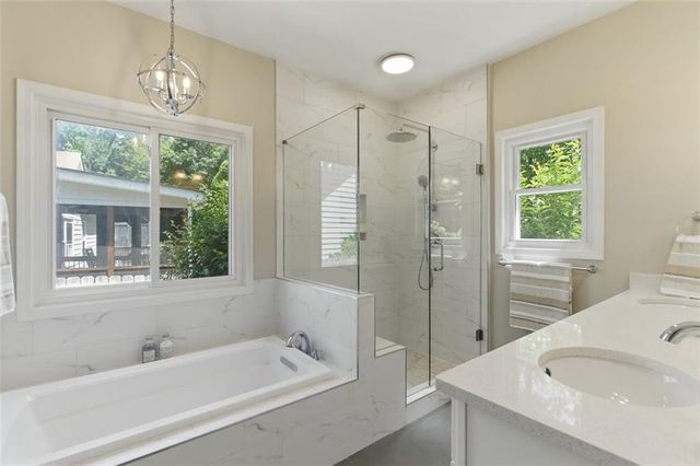 225 Blue Heron Lane, Alpharetta, GA 30009
