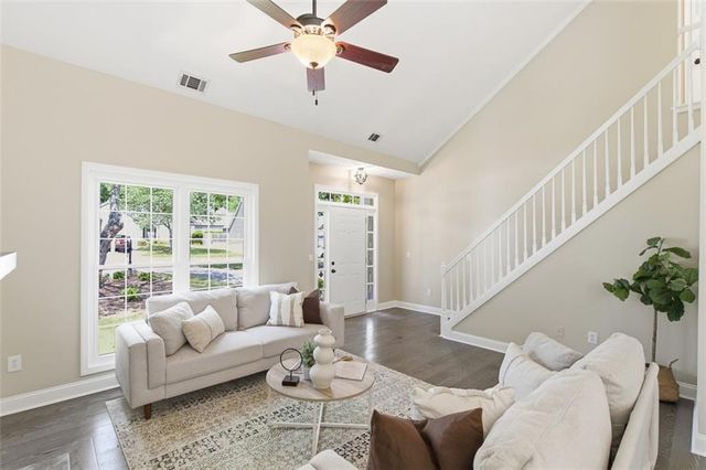 225 Blue Heron Lane, Alpharetta, GA 30009
