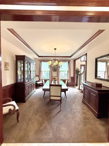 300 Pine Valley Dr, South Fayette, PA 15017