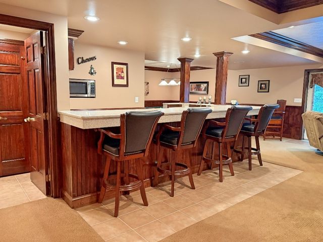 300 Pine Valley Dr, South Fayette, PA 15017