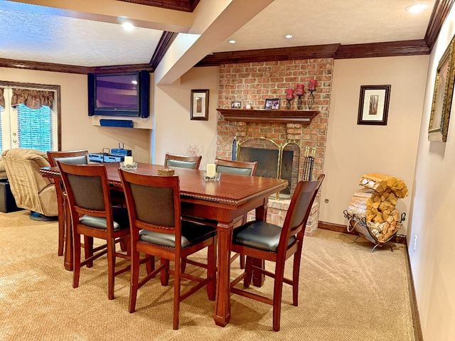 300 Pine Valley Dr, South Fayette, PA 15017