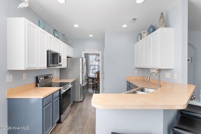 1106 Woods Court, Morehead City, NC 28557