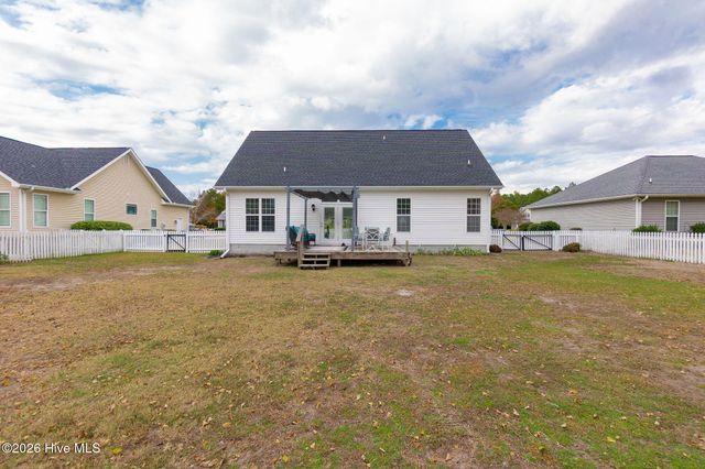 1106 Woods Court, Morehead City, NC 28557