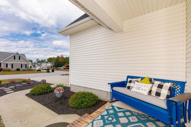 1106 Woods Court, Morehead City, NC 28557