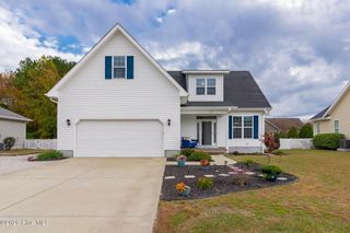 1106 Woods Court, Morehead City, NC 28557
