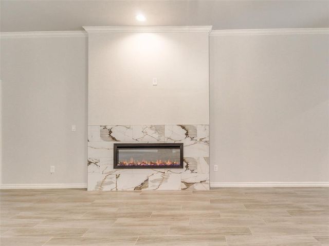 9070 Oak Tree Circle, Edmond, OK 73025