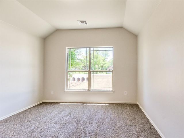 9070 Oak Tree Circle, Edmond, OK 73025