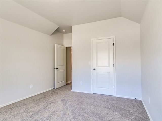 9070 Oak Tree Circle, Edmond, OK 73025