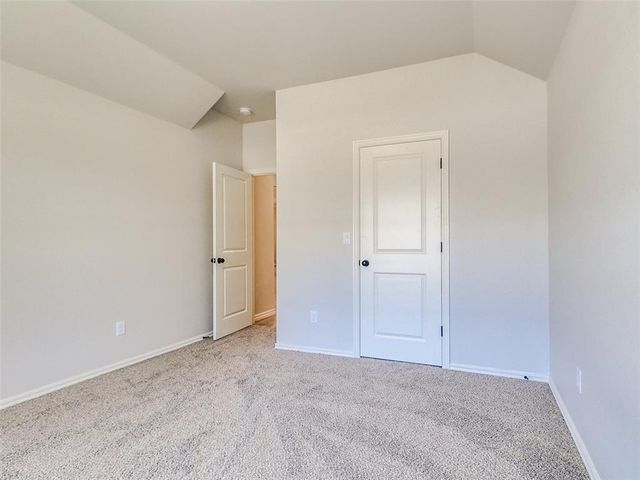 9070 Oak Tree Circle, Edmond, OK 73025